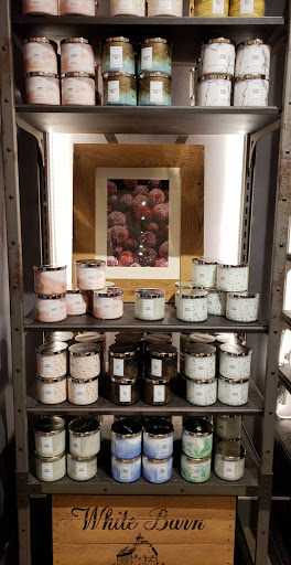 Beauty Supply Store «Bath & Body Works», reviews and photos, 275 Pavilion Pkwy, Fayetteville, GA 30214, USA