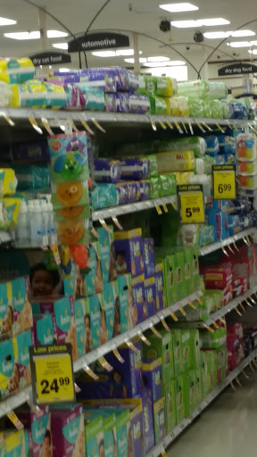 Grocery Store «Kroger», reviews and photos, 516 W 30th St, Connersville, IN 47331, USA