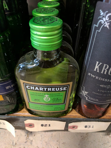 Wine Store «Social Wines - Boston», reviews and photos, 52 W Broadway, Boston, MA 02127, USA