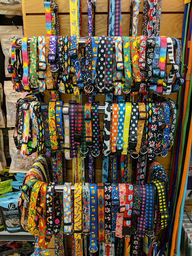 Pet Supply Store «Mad Cat Pet Supplies», reviews and photos, 7820 Mineral Point Rd, Madison, WI 53717, USA