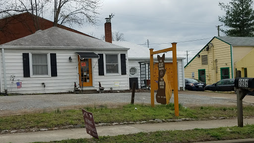 Pet Supply Store «Cat Shoppe & Dog Store», reviews and photos, 2824 Bransford Ave, Nashville, TN 37204, USA