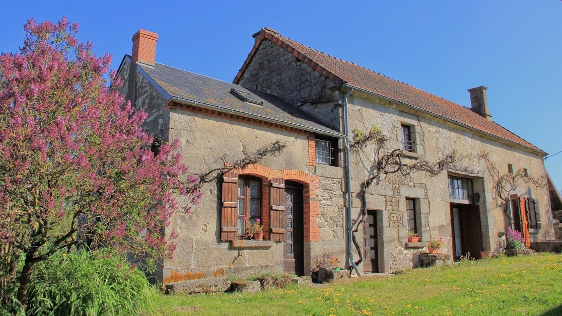 Gîte Le Petit Aigu à Clugnat (Creuse 23)