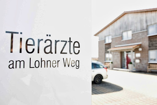 Ihre Tierärzte am Lohner Weg | Fachtierärztliche Praxis für Kleintiere unter Isernhagen, Niedersachsen