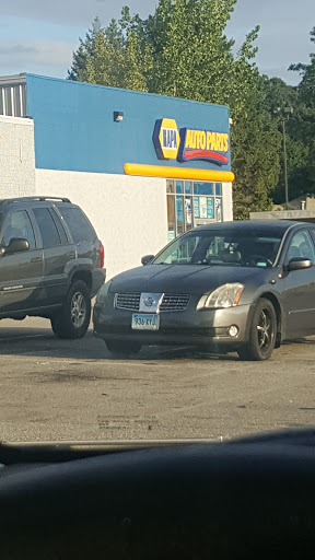 Auto Parts Store «NAPA Auto Parts - Genuine Parts Company», reviews and photos, 267 Broad St, Manchester, CT 06040, USA