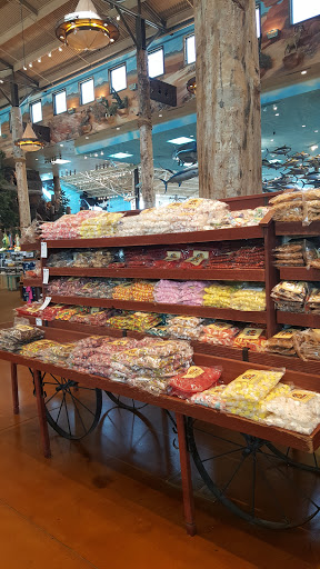 Sporting Goods Store «Bass Pro Shops», reviews and photos, 8200 Dean Martin Dr, Las Vegas, NV 89139, USA