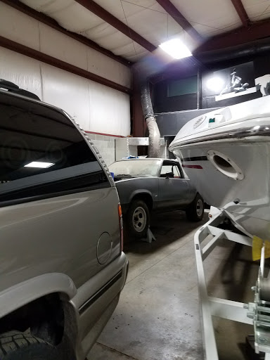 Auto Repair Shop «VG AUTO REPAIR LLC - FORMERLY VERNS AUTO REPAIR», reviews and photos, 5301 Commerce Cir a, Indianapolis, IN 46237, USA