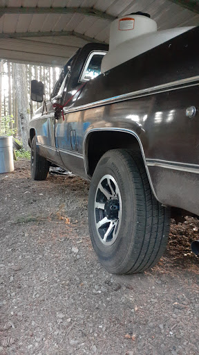 Tire Shop «Discount Tire Store - Eugene, OR», reviews and photos, 4026 W 11th Ave, Eugene, OR 97402, USA