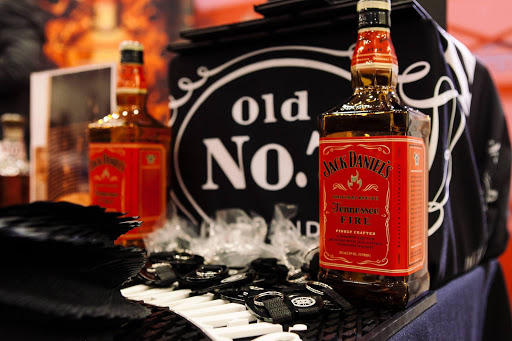 Liquor Store «Liquor plus Wine, Spirits, and Craft Beer», reviews and photos, 5753 NE Antioch Rd, Gladstone, MO 64119, USA