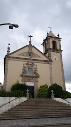 Igreja Paroquial de Nogueira do Cravo