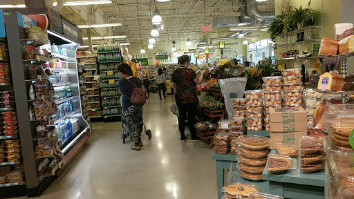 Grocery Store «Whole Foods Market», reviews and photos, 808 Massachusetts Ave, Arlington, MA 02476, USA