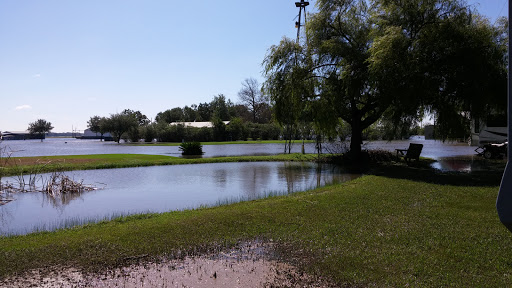 Golf Course «Austin Bayou Golf Course and RV Park», reviews and photos, 2111 County Rd 33, Danbury, TX 77534, USA