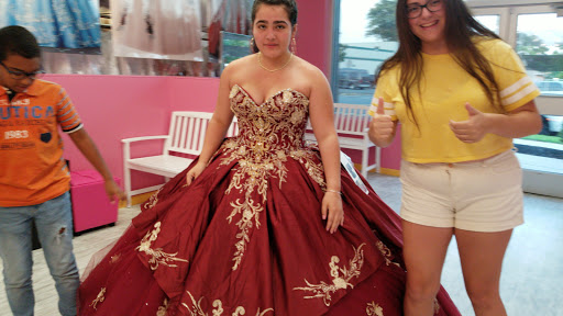 Bridal Shop «ELEGANT BOUTIQUE Quinceaneras», reviews and photos, 2 Camner Ave, Somerset, NJ 08873, USA