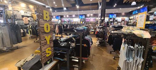 Clothing Store «Tillys», reviews and photos, 27150 Alicia Pkwy, Laguna Niguel, CA 92677, USA