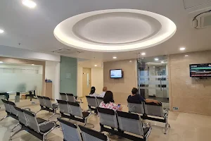 P. D. Hinduja Hospital & Medical Research Centre, Khar Facility image