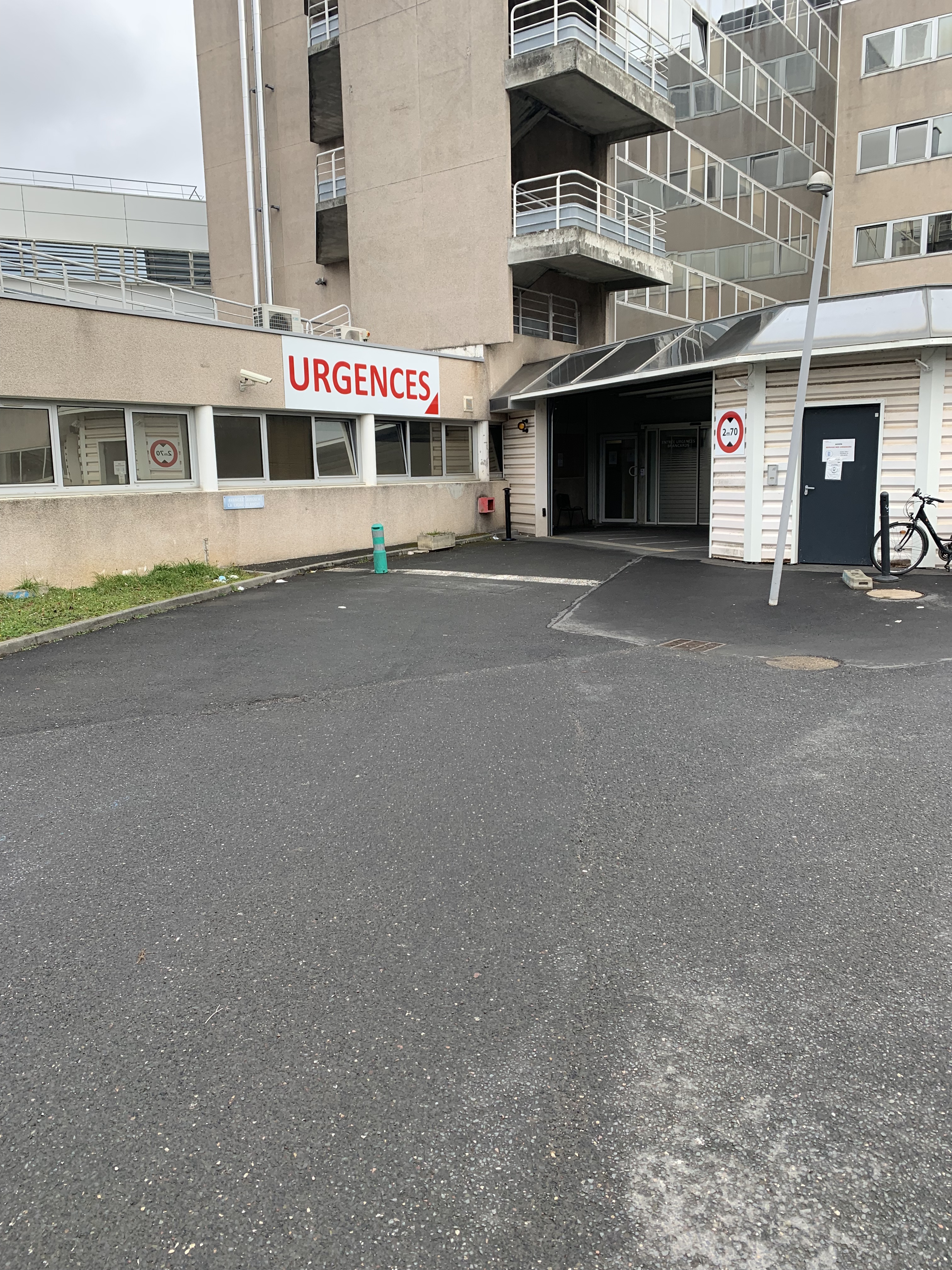 Photo n° 1 de l'avis de Cedric.e fait le 11/03/2023 à 21:24