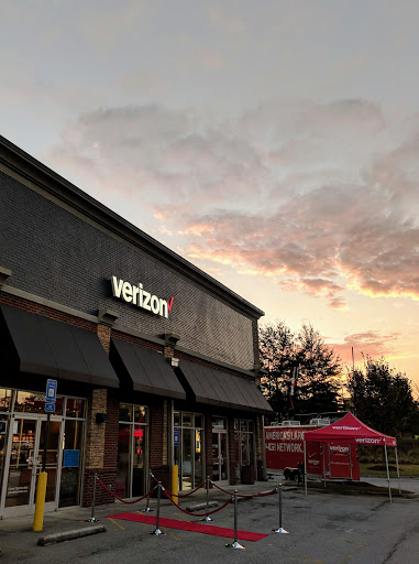 Cell Phone Store «Verizon Authorized Retailer – Cellular Sales», reviews and photos, 2680 Hamilton Mill Rd #100, Buford, GA 30519, USA