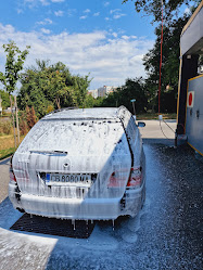 Aquarama Car Wash
