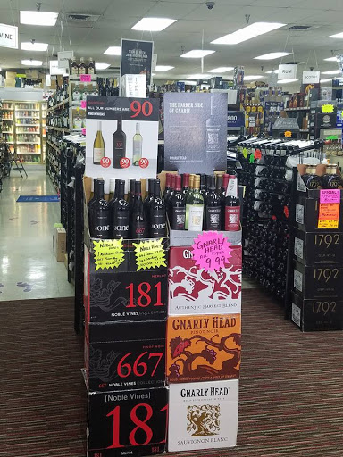 Liquor Store «Davie Discount Liquors & Wine», reviews and photos, 8856 W State Rd 84, Davie, FL 33324, USA