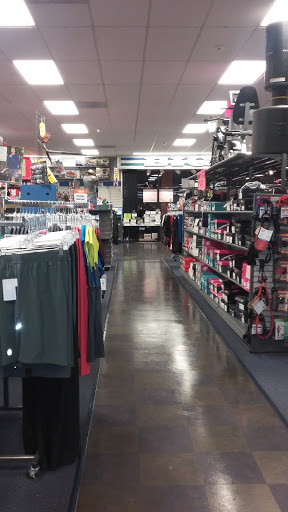 Sporting Goods Store «Big 5 Sporting Goods», reviews and photos, 19403 Victory Blvd #23, Reseda, CA 91335, USA