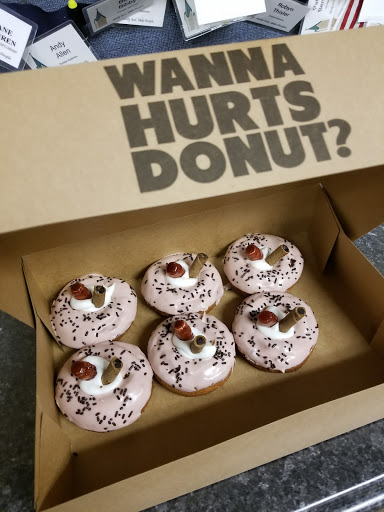 Donut Shop «Hurts Donut», reviews and photos, 7010 W 21st St, Wichita, KS 67205, USA