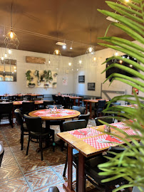 Atmosphère du Restaurant Le Grand Bistrot Barentin à Pissy-Pôville - n°1