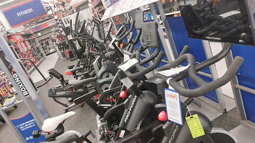 Sporting Goods Store «Academy Sports + Outdoors», reviews and photos, 621 Centerview Blvd, Kissimmee, FL 34741, USA