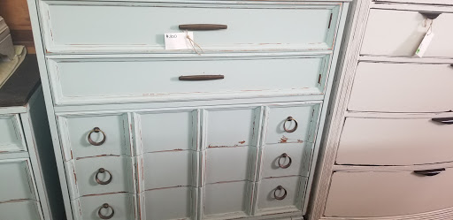 Used Furniture Store «C&D Second Chance», reviews and photos, 201 N Poplar Ave, Sanford, FL 32771, USA