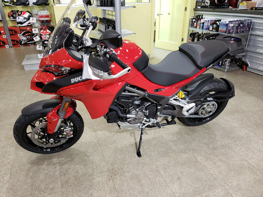 Motorcycle Dealer «Commonwealth Motorcycles», reviews and photos, 625 E Jefferson St, Louisville, KY 40202, USA