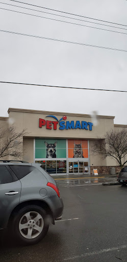 Pet Supply Store «PetSmart», reviews and photos, 1130 SE Everett Mall Way, Everett, WA 98208, USA