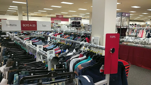 Clothing Store «Burlington Coat Factory», reviews and photos, 1716 Jantzen Beach Center, Portland, OR 97217, USA