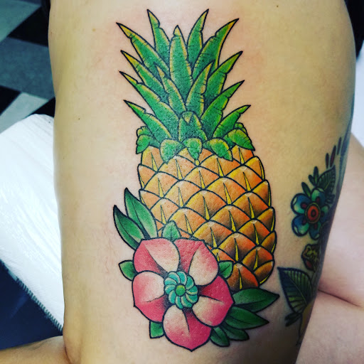 Tattoo Shop «Galveston Tattoo Company», reviews and photos, 4716 Fort Crockett Blvd, Galveston, TX 77551, USA