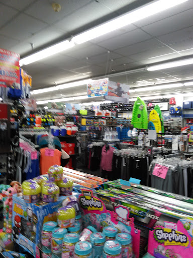 Sporting Goods Store «Big 5 Sporting Goods - Stockton», reviews and photos, 1053 W March Ln, Stockton, CA 95207, USA