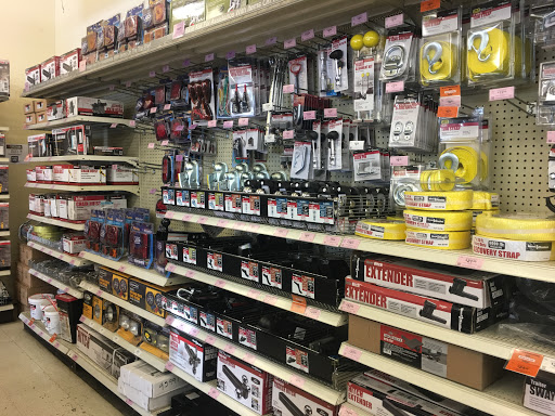 Hardware Store «Harbor Freight Tools», reviews and photos, 2165 W 7th Ave, Eugene, OR 97402, USA
