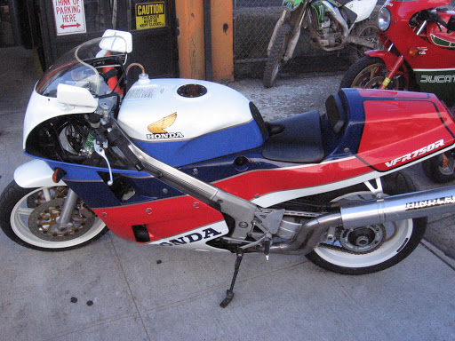 Motorcycle Shop «Cycle Therapy NYC», reviews and photos, 230 E 127th St, New York, NY 10035, USA