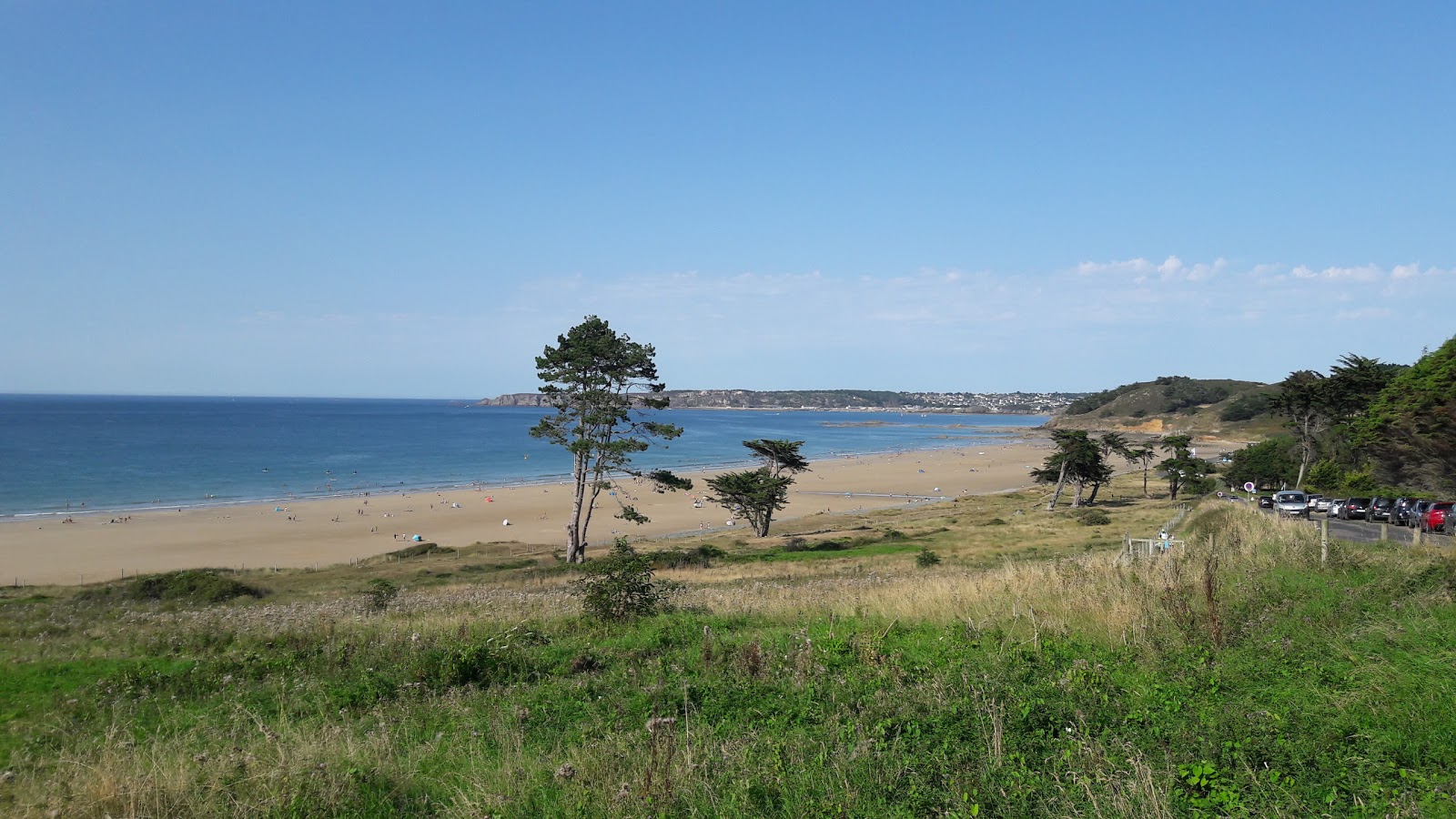 Plage de Saint-Pabu的照片 和解