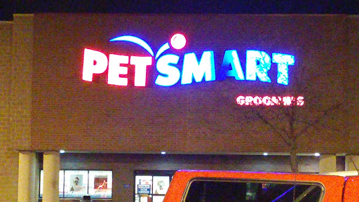 Pet Supply Store «PetSmart», reviews and photos, 5640 Cedar Lake Rd, Minneapolis, MN 55416, USA