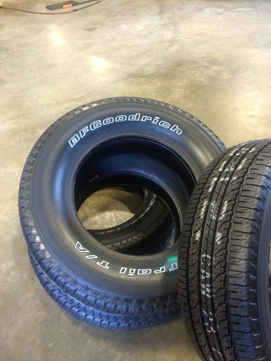 Auto Repair Shop «Titan Auto & Tire», reviews and photos, 17211 Hull Street Rd, Moseley, VA 23120, USA