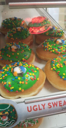 Bakery «Krispy Kreme Doughnuts», reviews and photos, 1880 NW 86th St, Clive, IA 50325, USA