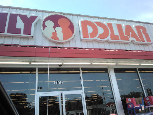 Dollar Store «FAMILY DOLLAR», reviews and photos, 6312 Greenwood Rd, Louisville, KY 40258, USA