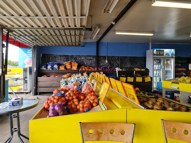 Country fare - Fruit and vegetable store