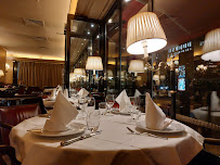 Atmosphère du Restaurant français Le Congrès Maillot à Paris - n°2
