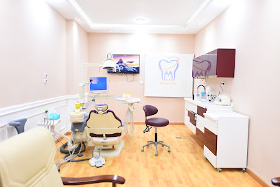 مركز روق لطب وجراحه الفم وتجميل الأسنان