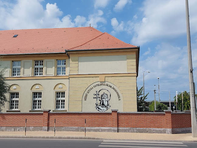 Értékelések erről a helyről: Szent István Katolikus Általános Iskola, Mezőkövesd - Iskola