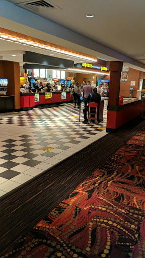 Movie Theater «Regal Cinemas Aviation Mall 7», reviews and photos, 578 Aviation Rd, Queensbury, NY 12804, USA