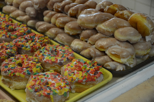 Donut Shop «Whistlestop Donuts», reviews and photos, 420 E 9th St, Hopkinsville, KY 42240, USA