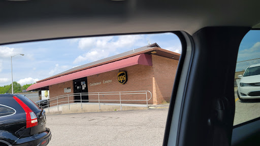 Shipping and Mailing Service «UPS Customer Center», reviews and photos, 1782 Old Dunbar Rd, West Columbia, SC 29172, USA