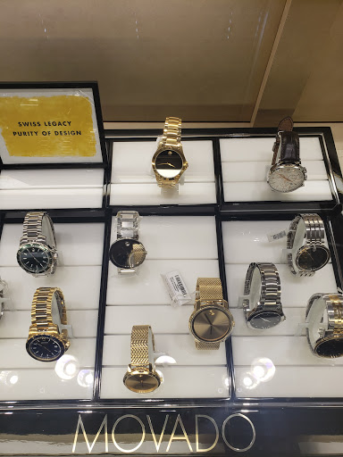 Jewelry Store «Jared The Galleria of Jewelry», reviews and photos, 567 E Townline Rd, Vernon Hills, IL 60061, USA