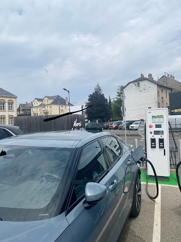 Borne de recharge de véhicules électriques Lidl Charging Station Thionville