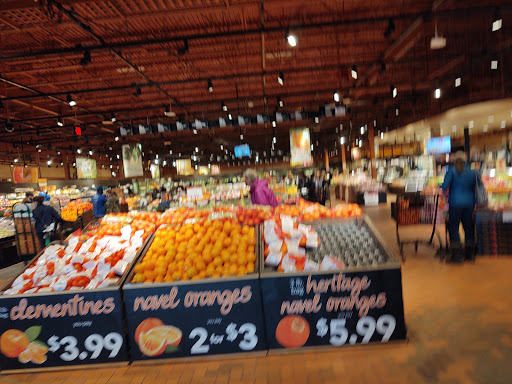 Supermarket «Wegmans», reviews and photos, 6789 E Genesee St, Fayetteville, NY 13066, USA