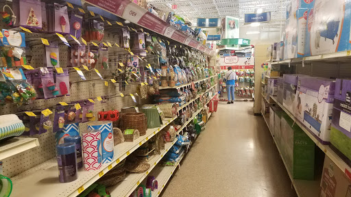 Pet Supply Store «PetSmart», reviews and photos, 730 S Sepulveda Blvd, El Segundo, CA 90245, USA